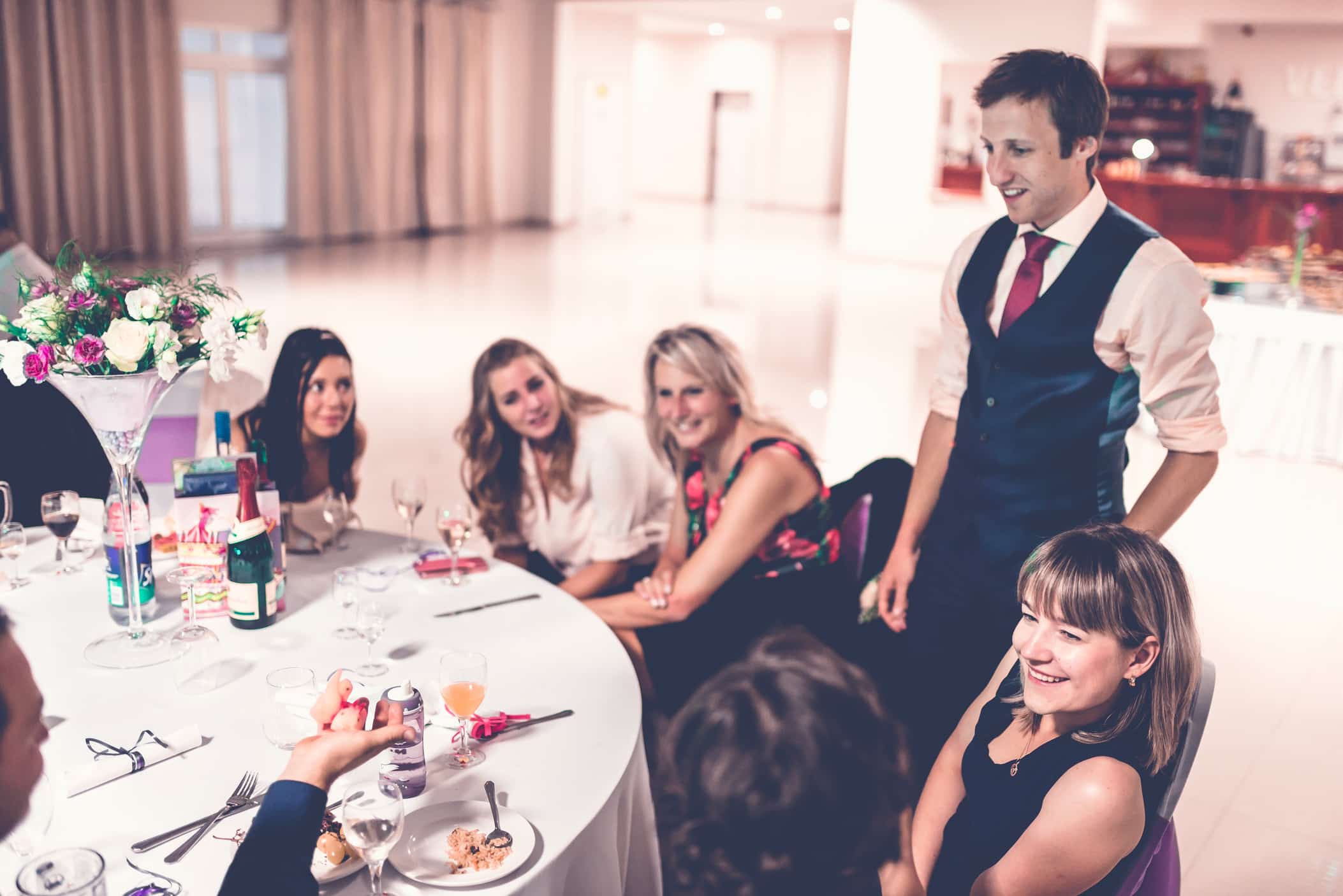 The magician Fabian Schneekind is booked to entertain the guests at their tables.